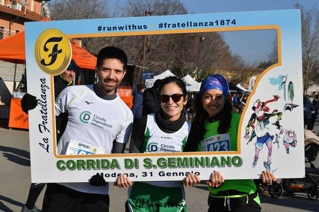 Foto Malaguti e colleghe corrida 2023