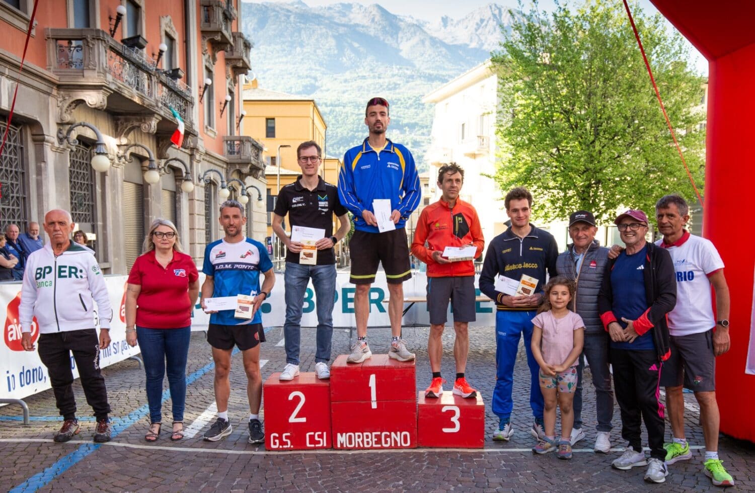 37° TROFEO MORBEGNESE - MORBEGNO (SO) - SABATO 25 APRILE 2026 - 10KM GARA PODISTICA SU STRADA NAZIONALE 29 WhatsApp Image 2026 04 26 at 07.25.48 1 scaled