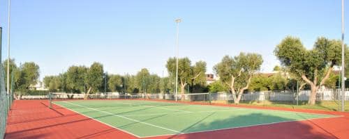 Family-Village-Eurogarden campo-da-tennis