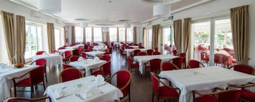 Family-Village-Medea-Beach ristorante