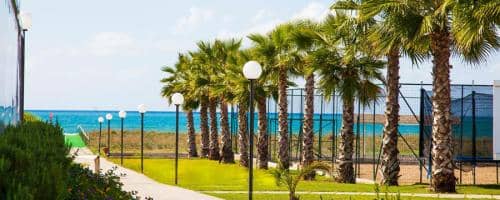 Family-Village-Medea-Beach viale-per-il-mare