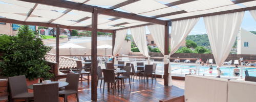 Bar-lato-piscina-1004x400